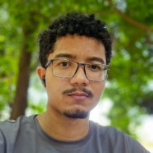 Kayc Farias - Full Stack Developer